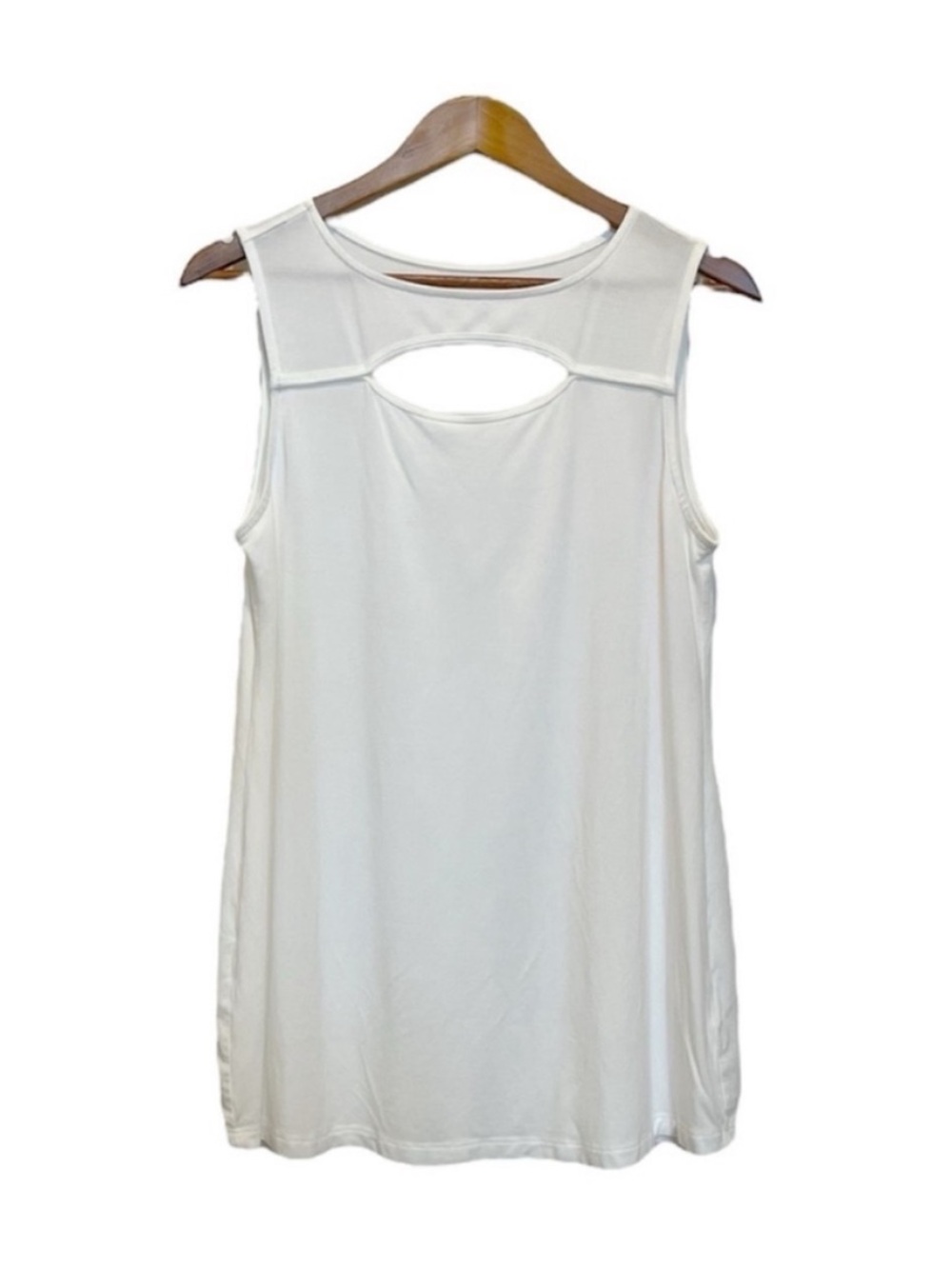 Soft Surroundings Women's Medium White Sleeveless Keyhole Tunic Top Shirt Modal